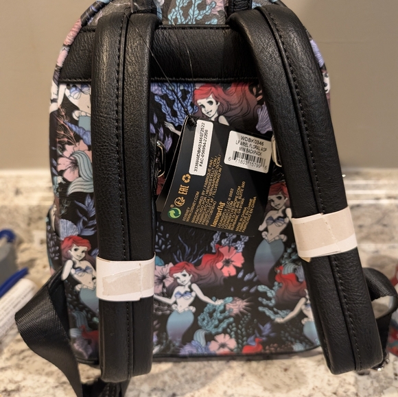New Loungefly Ariel Little Mermaid Disney Backpack - Picture 2 of 3
